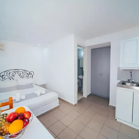 Papadakis Aparthotel